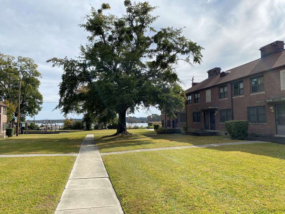 Sidewalk view of Trent Court